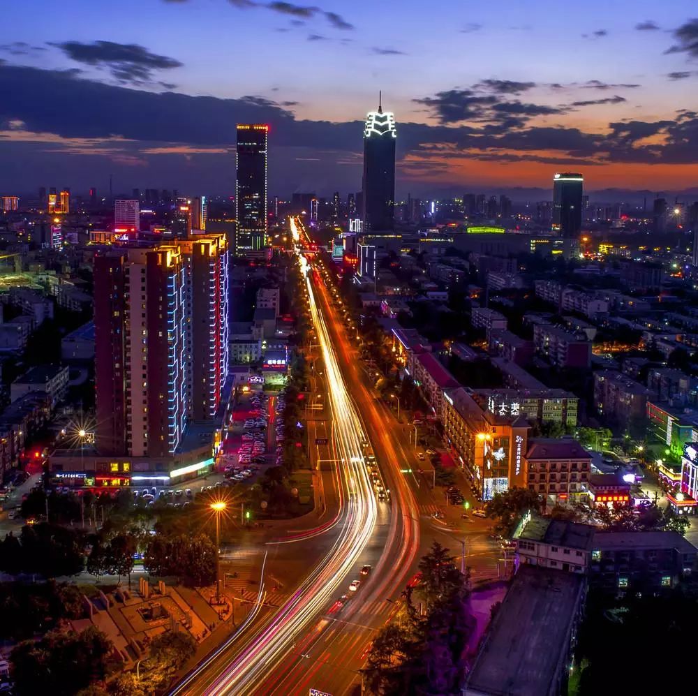 保定的嘉宾与观众朋友们，一场不容错过的盛会